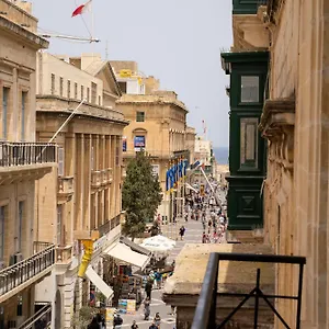 The Republic Boutique **** Βαλέτα