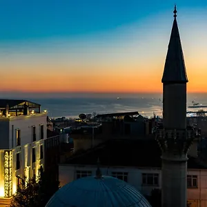 επισκεφθείτε το ξενοδοχείο